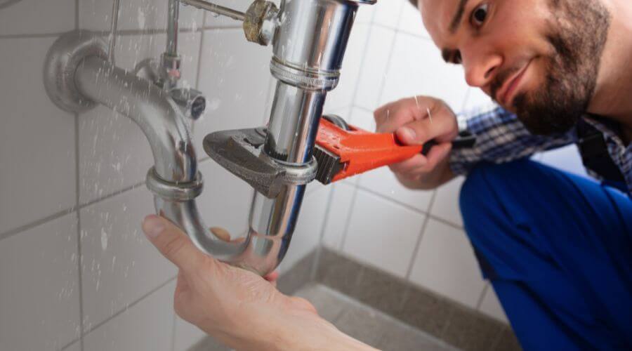 Professional same day plumber services in Dodgeville, MI
